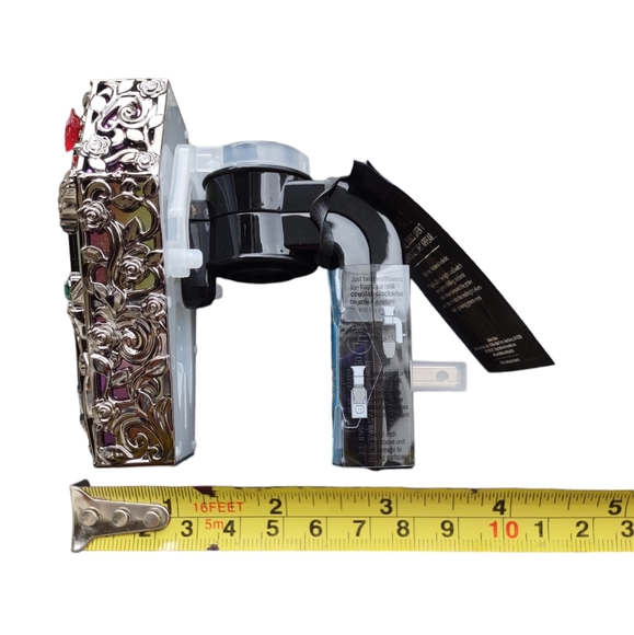 Skeleton Coffin Light Up Wallflower Plugin Bath & Body Works Halloween Decor - Picture 14 of 16